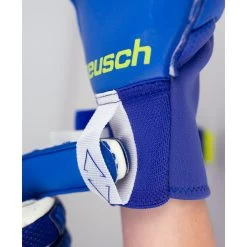 Guanti Da Portiere Reusch Attrakt Duo 15 Guanti Da Portiere Reusch Attrakt Duo -Negozio Di Attrezzature Per Il Calcio 5170055 4949 3