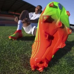 Scarpe Da Calcio Adidas Predator Edge+ FG - Game Data Pack -Negozio Di Attrezzature Per Il Calcio adidas gw1039 15 footwear photography heromrktng view 5 white 000