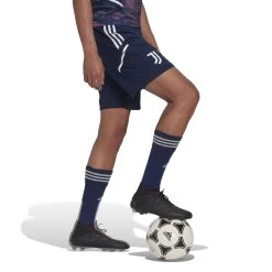 ADIDAS Formazione Breve Juventus Turin Condivo 2022/23 -Negozio Di Attrezzature Per Il Calcio adidas hc3292 5 apparel on model walking view white