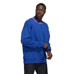 ADIDAS Felpa Juventus Turin Lifestyler Crew 2022/23 -Negozio Di Attrezzature Per Il Calcio adidas hd8880 6 apparel on model walking view white