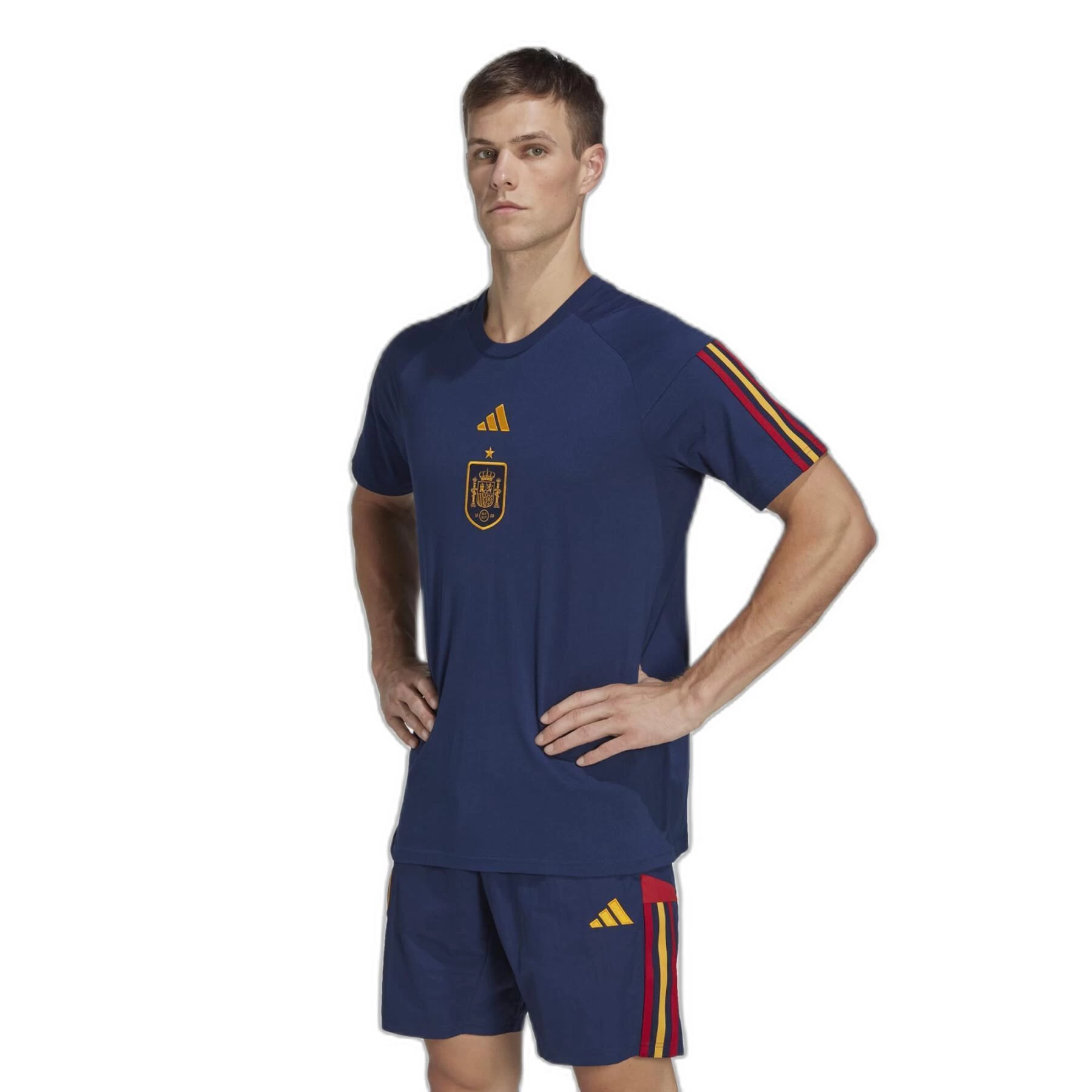 ADIDAS Maglia Da Allenamento Coppa Del Mondo 2022 Spagna Travel 4 ADIDAS Maglia Da Allenamento Coppa Del Mondo 2022 Spagna Travel - immagine 2