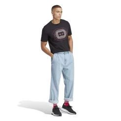 ADIDAS Maglietta Juventus Turin Graphic -Negozio Di Attrezzature Per Il Calcio adidas hs9801 6 apparel on model walking view white