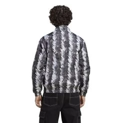 ADIDAS Giacca Da Tuta Juventus Turin Anthem 2022/23 -Negozio Di Attrezzature Per Il Calcio adidas hs9808 5 apparel on model back view white