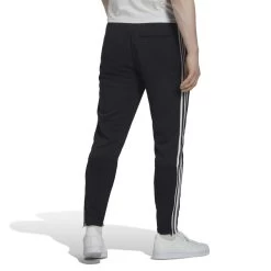 ADIDAS Jogging Juventus Turin 2022/23 DNA -Negozio Di Attrezzature Per Il Calcio adidas hu1185 4 apparel on model back view white
