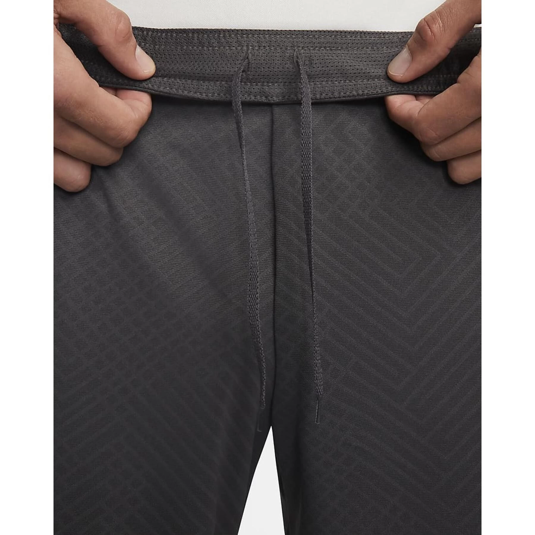 Nike Pantaloncini Da Allenamento Tottenham 2022/23 9 Nike Pantaloncini Da Allenamento Tottenham 2022/23 - immagine 7